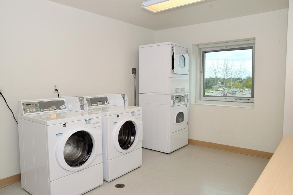 6-whitby, On - Toronto East Hotel 2*